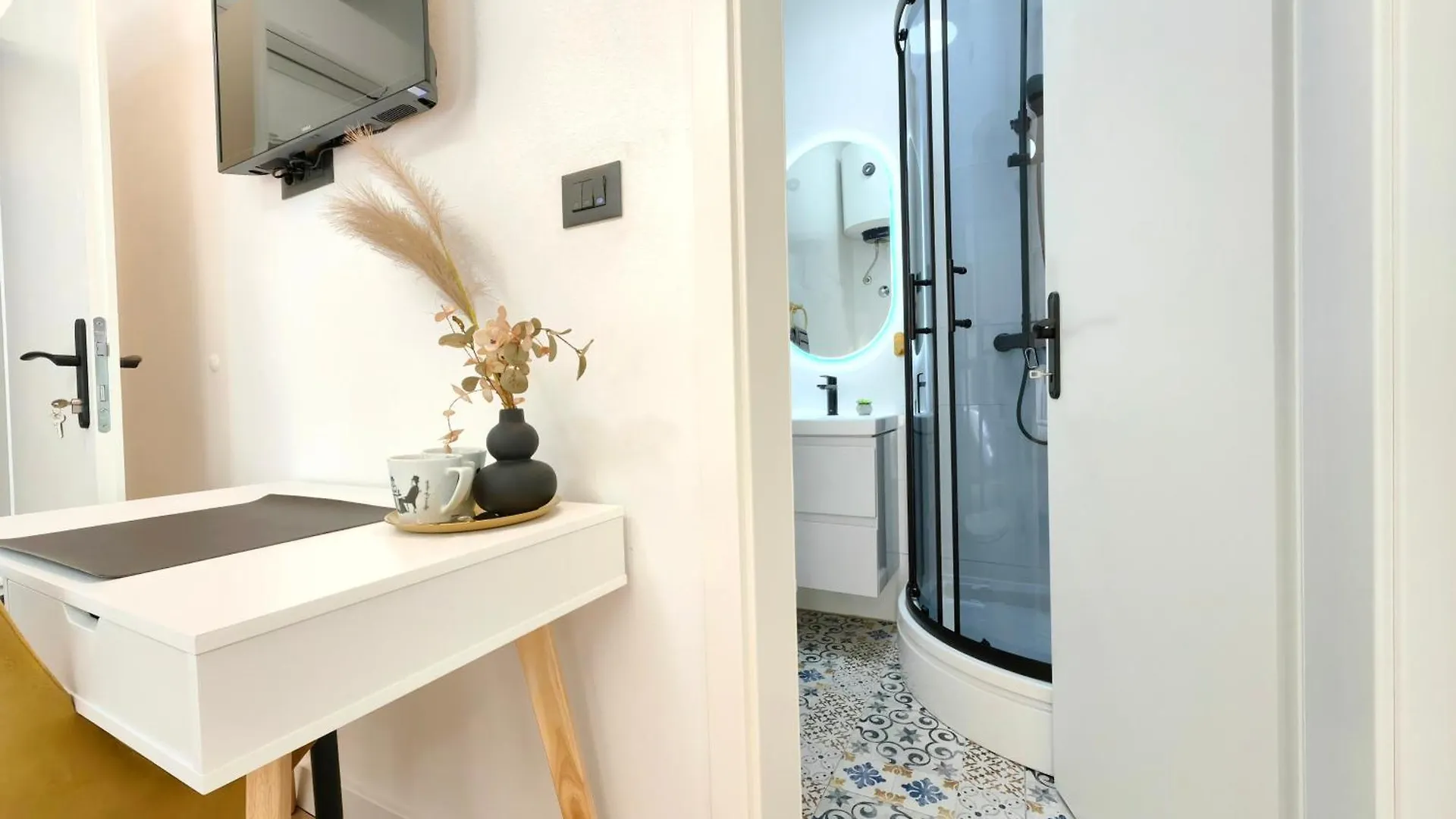 Studio & Rooms Fjok Split 0*,